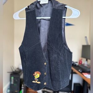 VTG ‘96 Looney Tunes Tweety Bird suede vest / small/medium